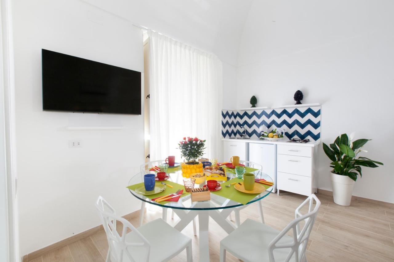 Отель Iolanda Flats Пьяно-ди-Сорренто Экстерьер фото